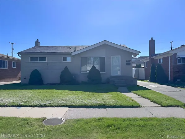 25154 Huron St, Roseville, MI 48066