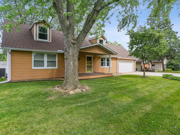 308 N Smith Rd, Urbana, IL 61802