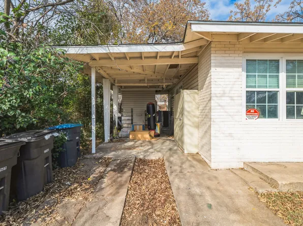 4362 Lisbon St, Fort Worth, TX 76107
