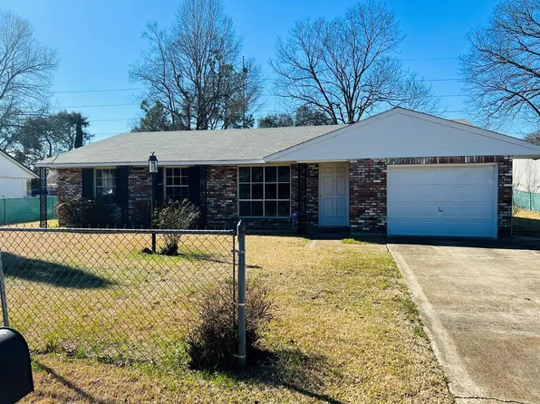 116 Gaile Ave, Natchez, MS 39120