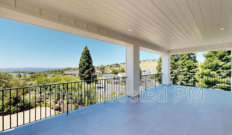 1900 Lyon Ct — Photo 7