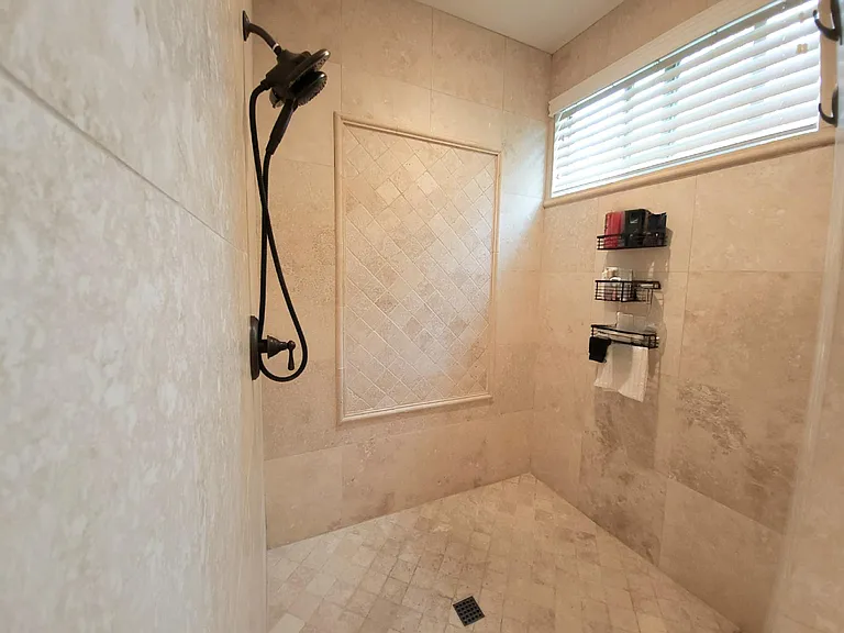 2nd Floor Master Walk-in Oversized Shower