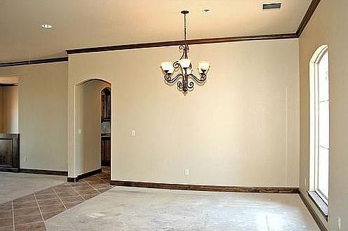 5th image of 1251 N Camellia Way
