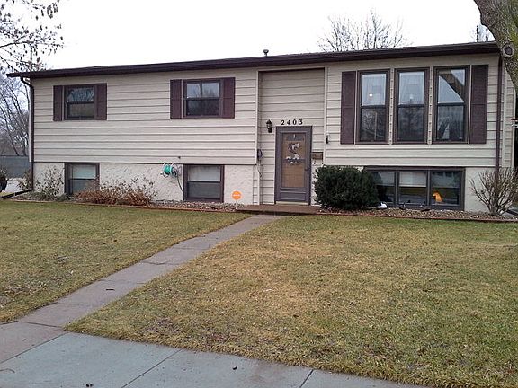 2nd image of 2403 W Phoenix Ave