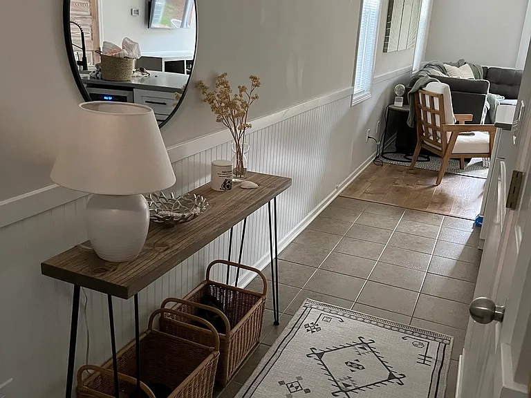 929 Downey Branch Ln — Photo 2