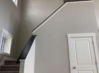 8576 Song Sparrow Rd SE, Caledonia, MI 49316