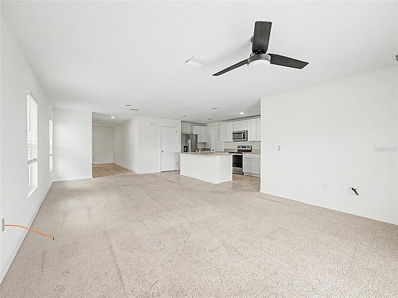 5th image of 6484 SE 4th Ln