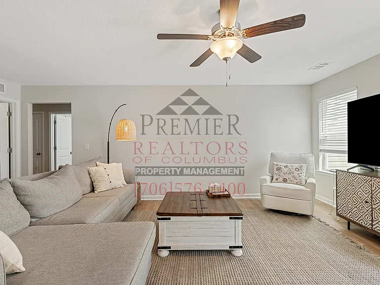 6400 Sandy Bottom Dr — Photo 8