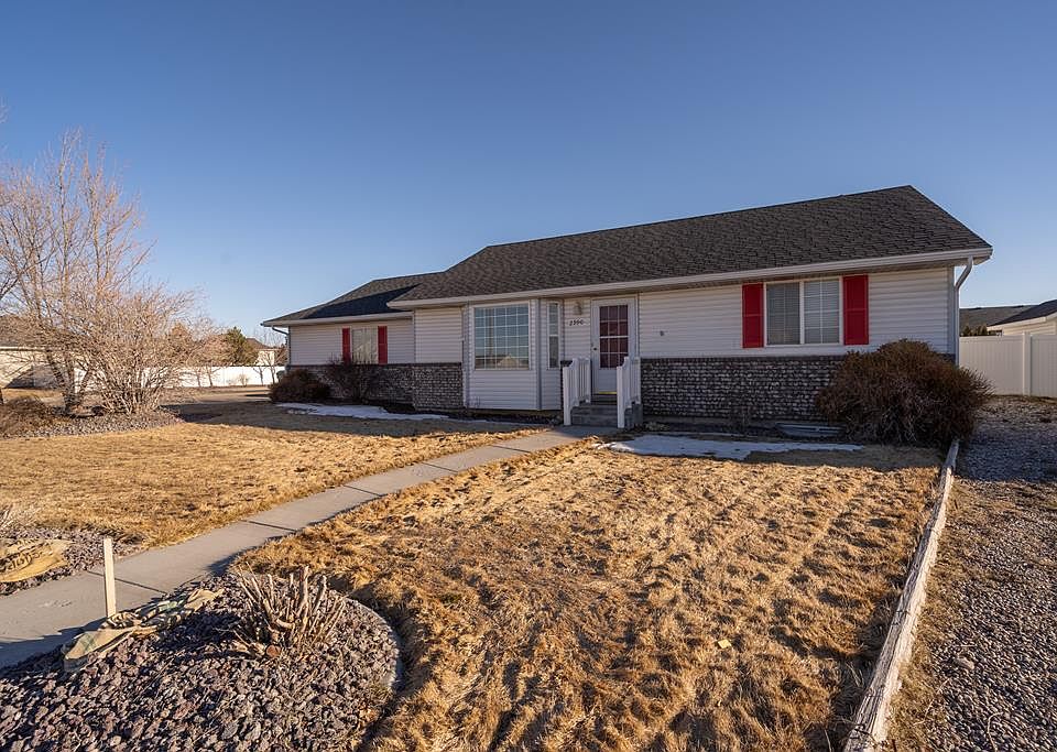 1st image of 2990 E Devonwood Dr