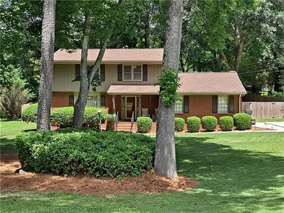 1714 Rhonda Ln, Stone Mountain, GA, 30087