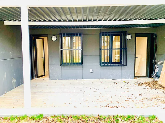 Rented by Blue Egg Realty Corp | media 61