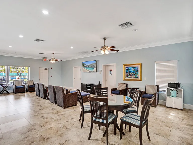 6289 Bay Club Dr — Photo 36
