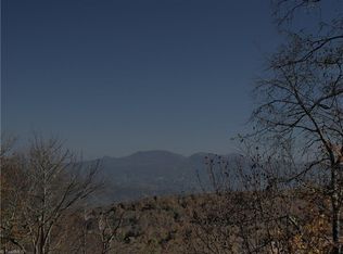 100 Northridge Ln, Banner Elk, NC 28604