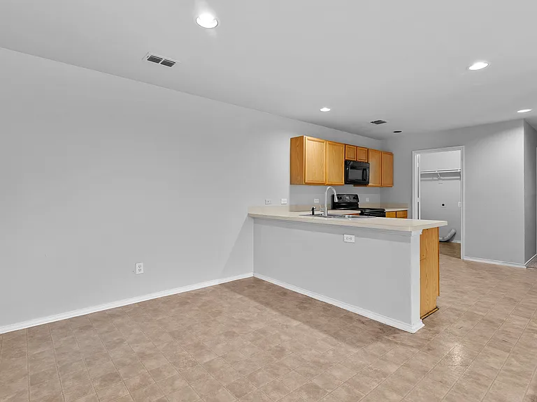 500 Canvas Ct — Photo 7