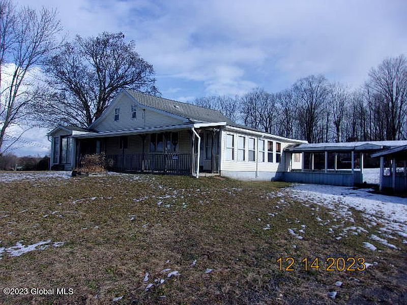 3rd image of 1494 Mahaffy Road