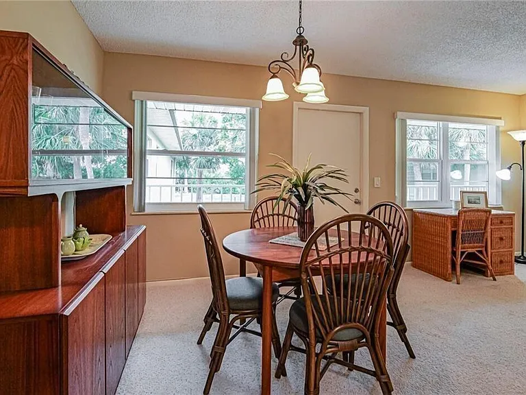 35 Vista Gardens Trl #205 — Photo 6