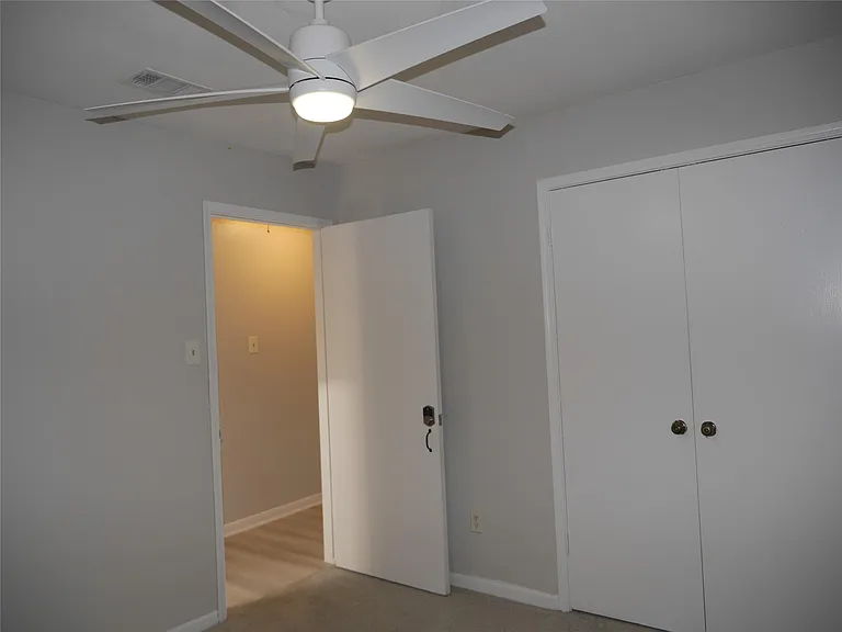 7410 Canasta Ln — Photo 23