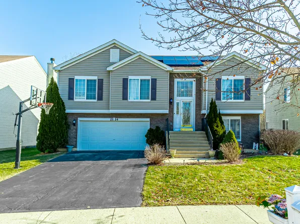 2114 Ione Ln, Aurora, IL 60503