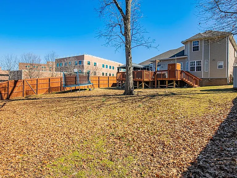 3089 N Dorchester Dr — Photo 24