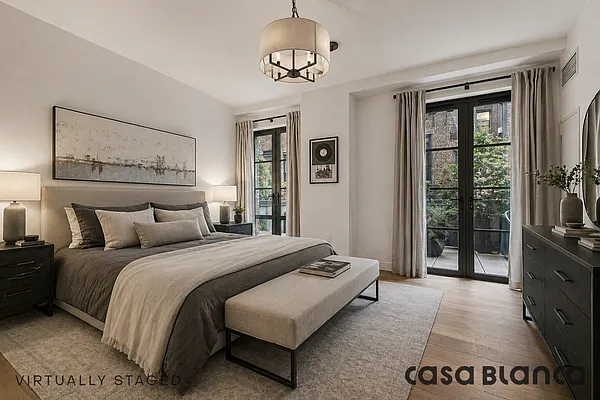 Bedroom, photo 2
