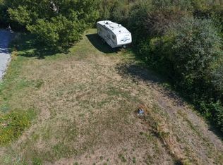 8 Marine Dr, Pt Roberts, WA 98281