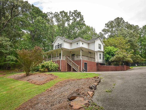 2nd image of 109 Indian Hill Dr