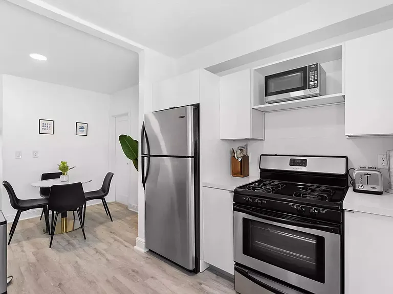 7315 Carlyle Ave #18 — Photo 18