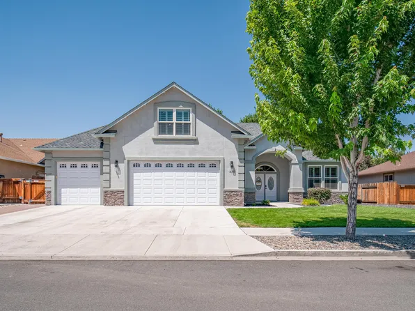 1376 Stodick Ln, Gardnerville, NV 89410