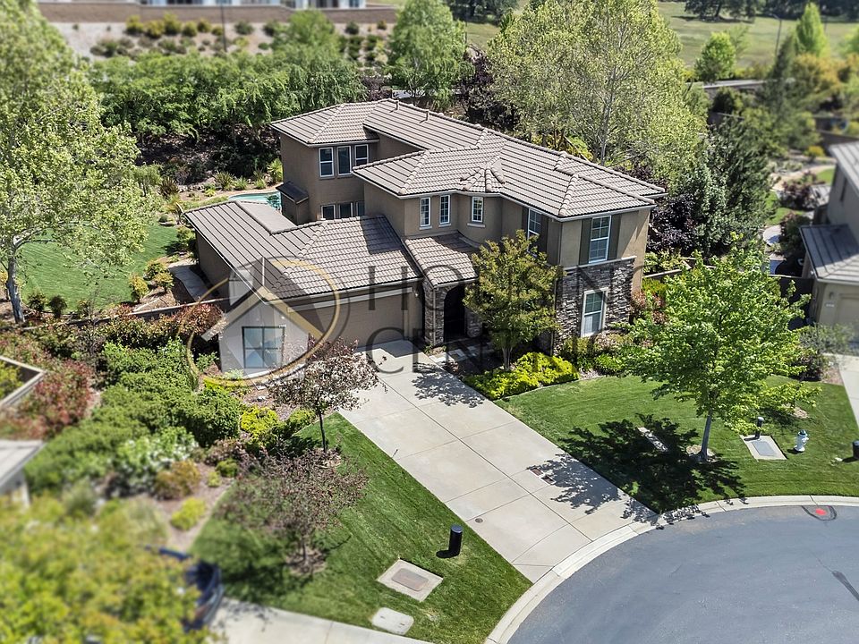 1st image of 611 Ramsey Pl