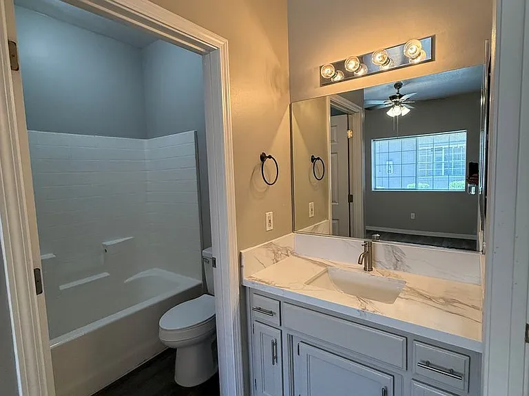 Yellow Meadow Ct 548 — Photo 24