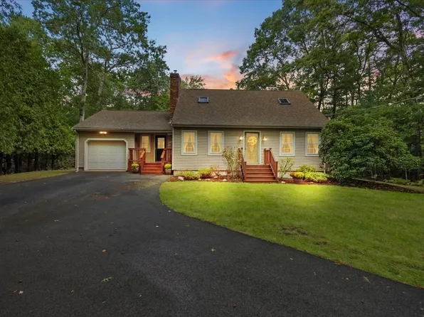 4 Winslow Way, East Freetown, MA 02717