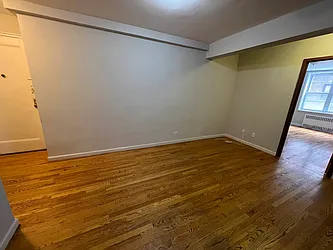 Rented by Sterea Agency