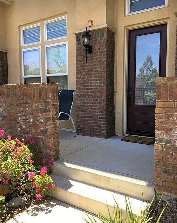 1st image of 117 Principia Ct