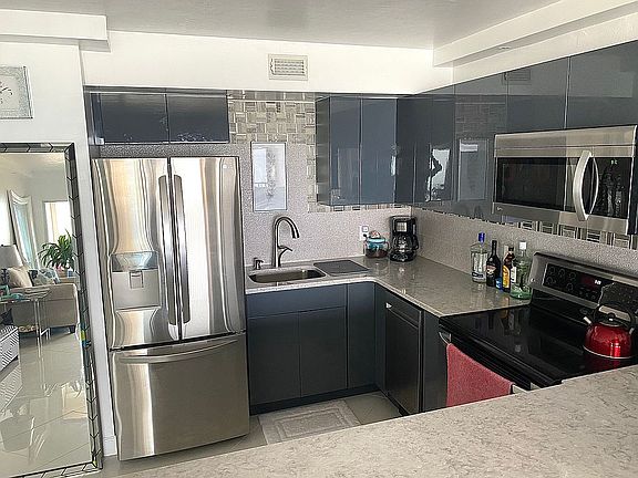 3rd image of 25830 Hickory Blvd APT 108