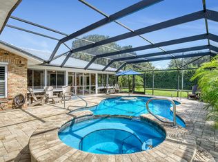 5285 Pina Vista Dr, Melbourne, FL 32934