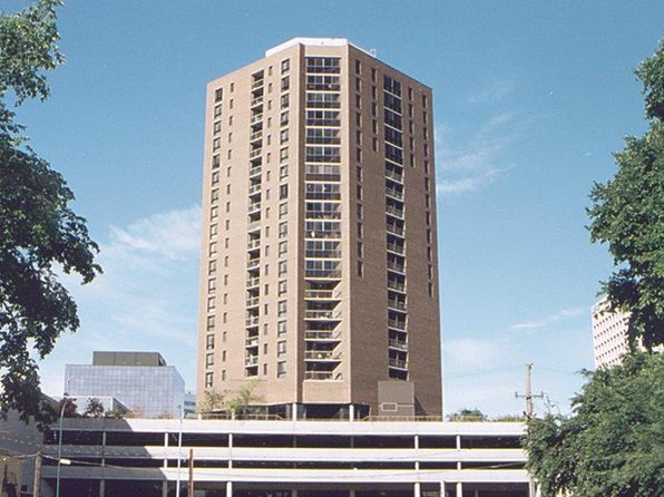 Broadview Manor | 120 Donald St, Winnipeg, MB