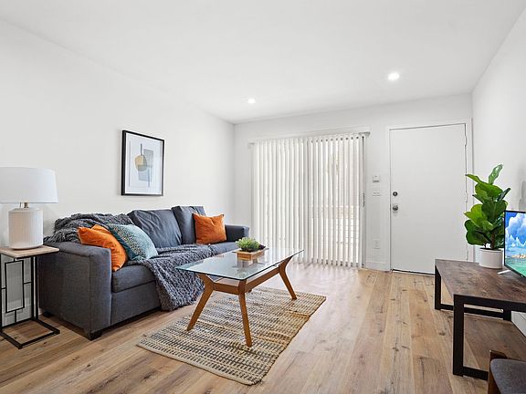 3rd image of 15432 Gault St APT 117