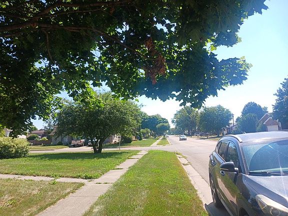 5th image of 1401 Carrie Ave