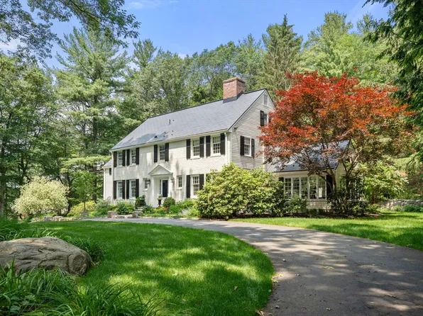 117 Deer Path Ln, Weston, MA 02493
