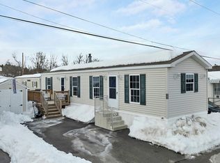 66 Brookwood Dr, Salem, NH 03079