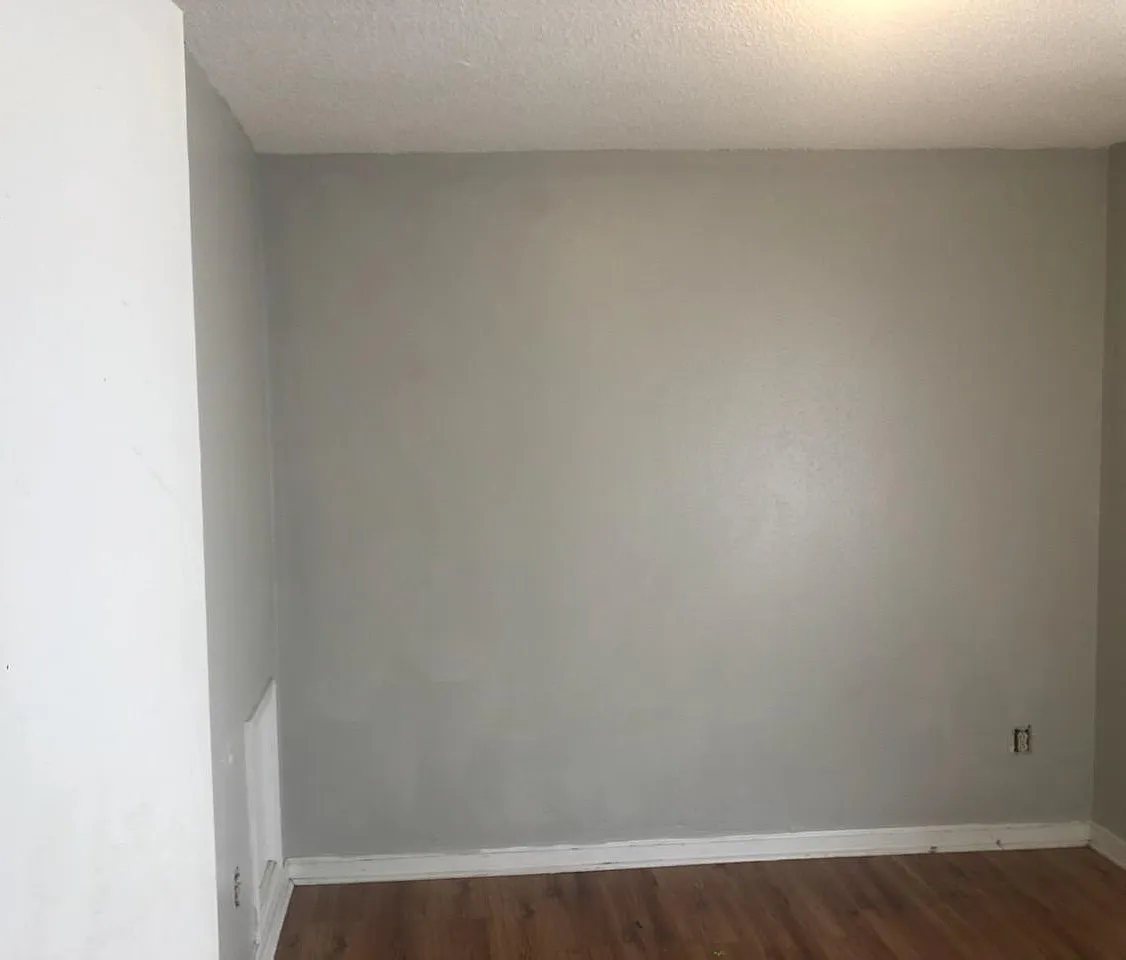 3 bed, 800 sqft, $650 — Photo 4