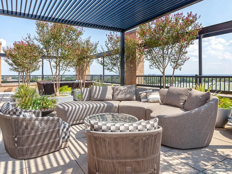 Rooftop Lounge