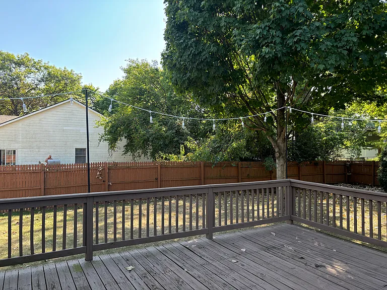 218 Walter Ct — Photo 48