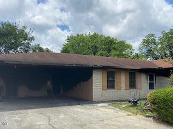 605 Greenbriar Rd, Warner Robins, GA 31093