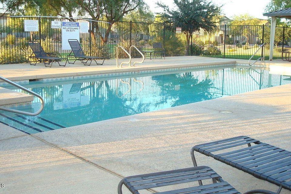 1st image of 2541 E Meadow Land Dr