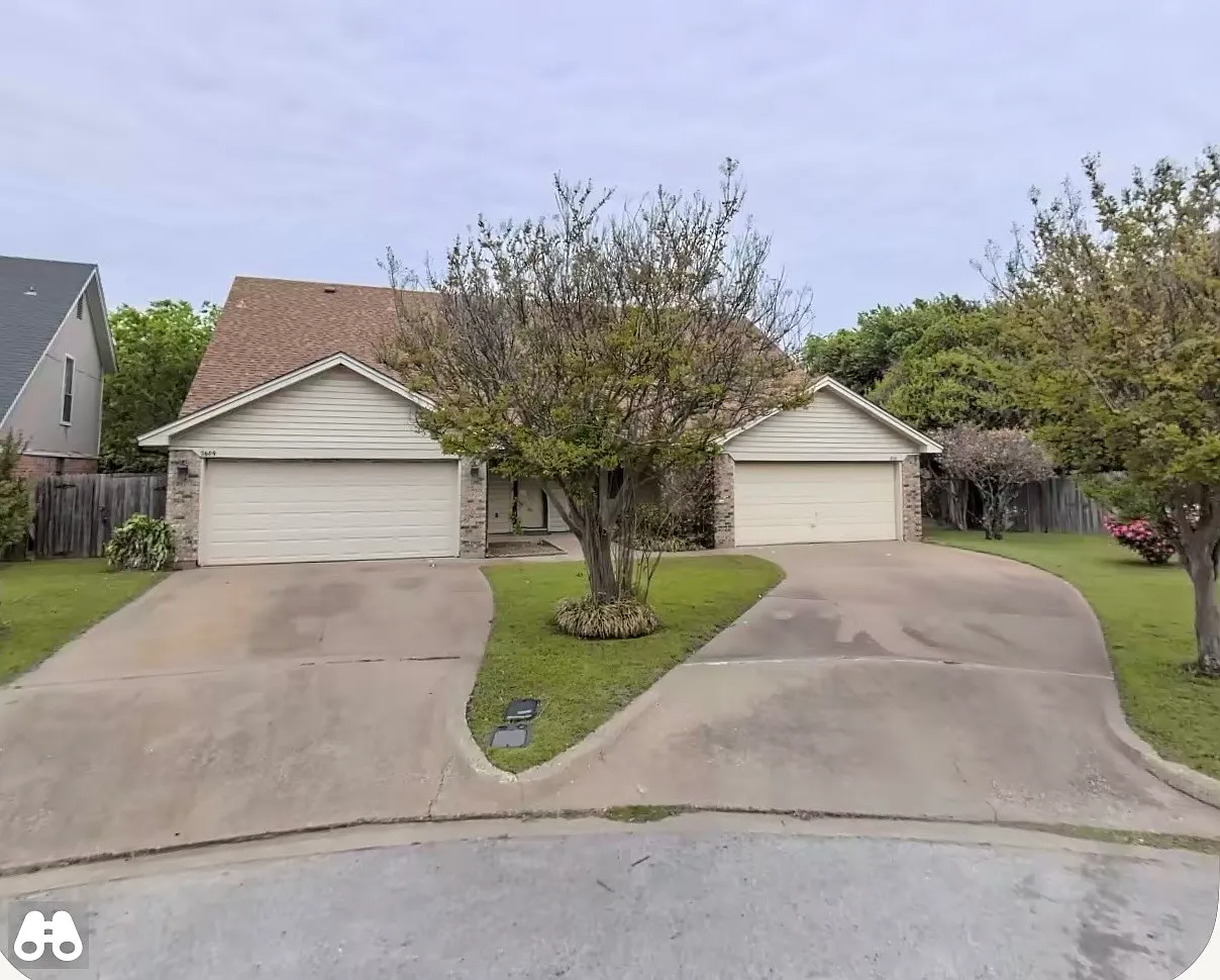 3 bed, 2.5 bath, 1420 sqft, $1,850 — Photo 1