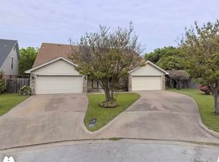 7611 April Ct, Fort Worth, TX 76182