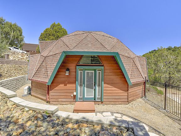 2nd image of 513 E Karen Dr