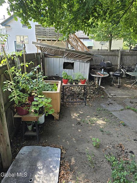 5th image of 87 John Street