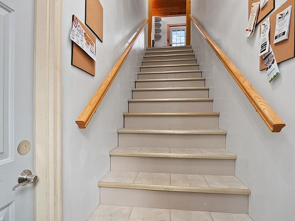 4th image of 2268 E MAPLE LANE